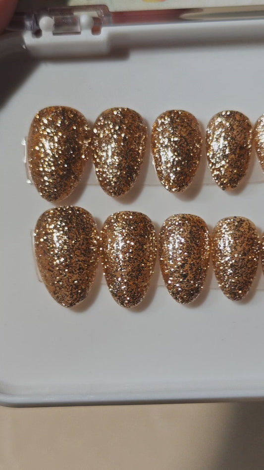 Short Almond Solid Golden Glitter